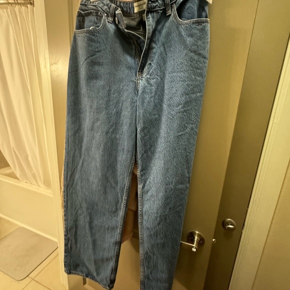Abercrombie and Fitch Denim Jeans - Picture 2 of 4